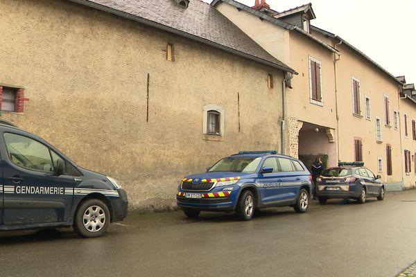 La rue de La Fontaine à Azereix dans les Hautes-Pyrénées où a été interpellé le couple