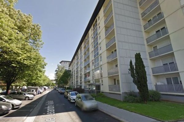 Le feu de cave a pris dans un de ces immeubles, rue Léandre Vaillat à Annecy