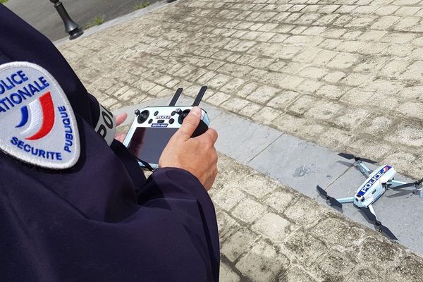 Pour veiller au respect du confinement dans l'agglomération paloise, la police a utilisé ce drone 