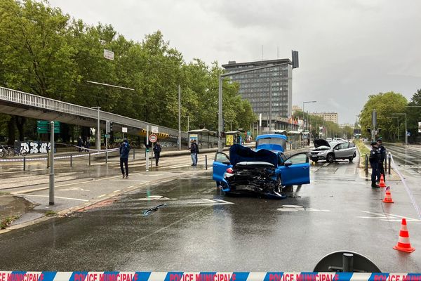 L'accident, à l'origine de la mort d'un employé communal de Grenoble, s'est produit ce dimanche 8 septembre à hauteur du boulevard Jean Pain.