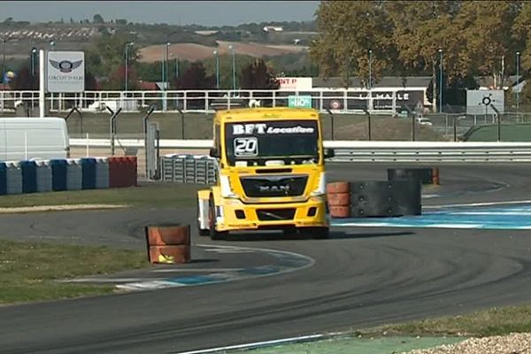 160 km/h pour ces poids-lourds puissants.