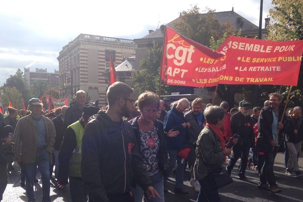 A Clermont-Ferrand, mardi 24 septembre, le cortège des manifestants est parti depuis le parvis de la gare SNCF.