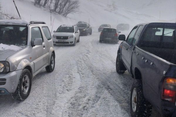 Le maire de Réotier et vice-président des routes du département des Hautes-Alpes a annoncé que des vents pouvant atteindre 100 km/h étaient attendus dans la nuit de ce  samedi 9 au dimanche 10 mars