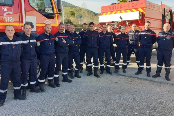 Les pompiers de Cannes-Mandelieu mobilisés contre les incendies en Haute-Corse. 