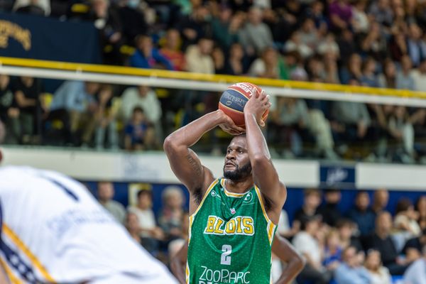 Tyren Johnson de l'ADA Blois Basket lors du championnat de France BETCLIC ELITE contre les Metropolitans 92, le 21 octobre 2022.