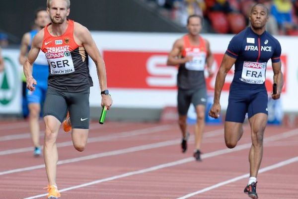 Ben Bassaw (à droite) lors des championnats d'Europe d'athlétisme en 2014.