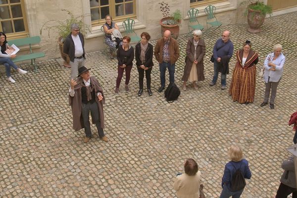 Visite théâtralisée du Palais du Roure en Avignon