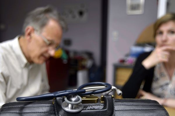 Les jeunes médecins ne veulent plus travailler seuls 