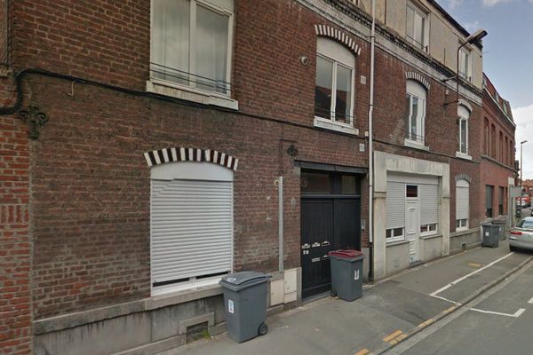 Le corps a été retrouvé dans cette maison de Tourcoing.