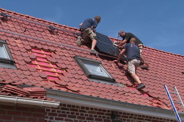 Les panneaux solaires fleurissent dans le Nord-Pas-de-Calais.