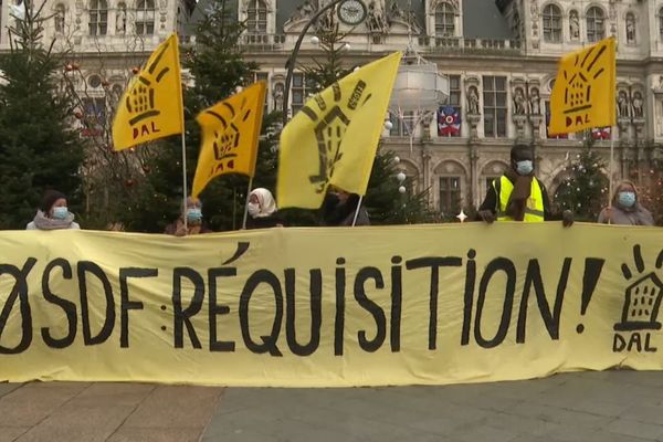 Une "marche des réquisitions" à été organisée ce dimanche 2 janvier à l'initiative de l'association Droit au logement.