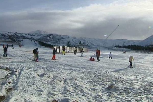 Avant de finalement ouvrir ses portes, la station de ski de Chastreix a eu très peur.