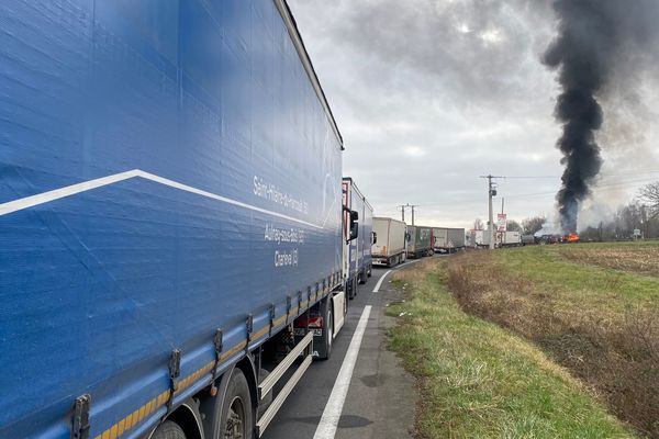 Le barrage filtrant du rond-point du Repère à Peyrat-de-Bellac