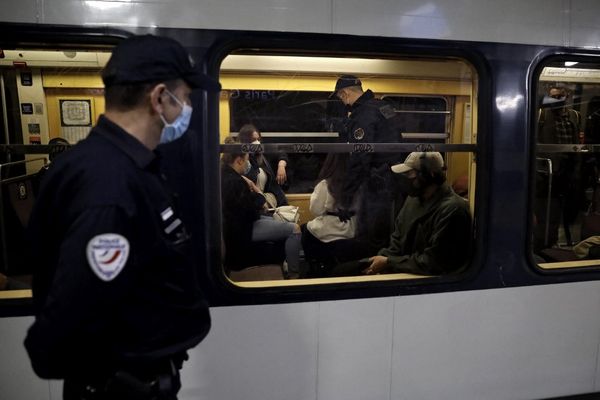 Dans les transports en commun, 1.049 faits de violences en moins ont été comptabilisés en 2023 par rapport à 2022.