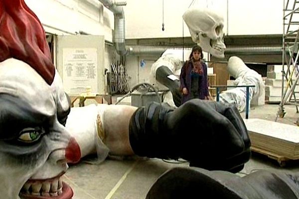 Les impressionnants décors crées dans les ateliers du Théâtre de la Monnaie, à Bruxelles.