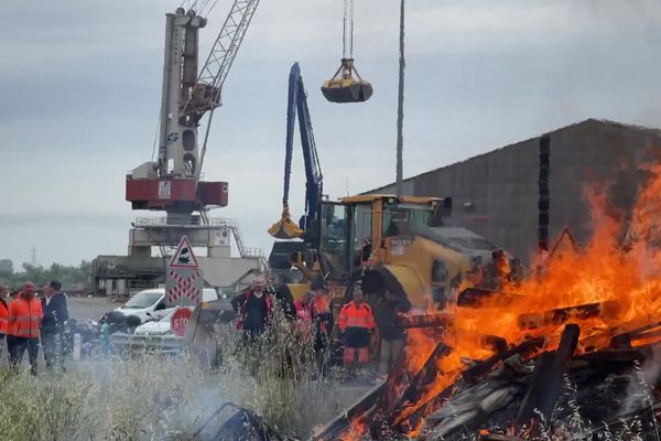 À Bordeaux, la totalité des dockers ont suivi le mouvement ce vendredi 7 juin.