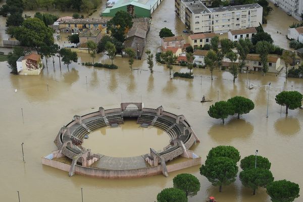 Trèbes sous les eaux