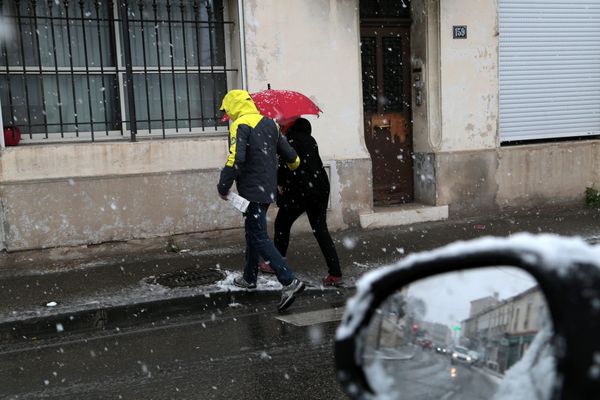 Une vague de froid s'abat sur la France, mais la région PACA devrait être plutôt épargnée.