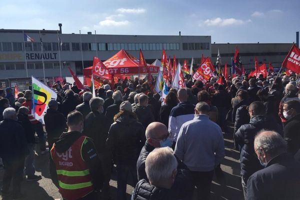 Plus d'un millier de personnes sont mobilisés pour soutenir la fonderie de Caudan