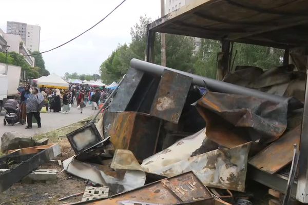 Destruction dans le quartier du Blosne à Rennes, suite aux émeutes dans la nuit du vendredi 30 juin au samedi 1er juillet