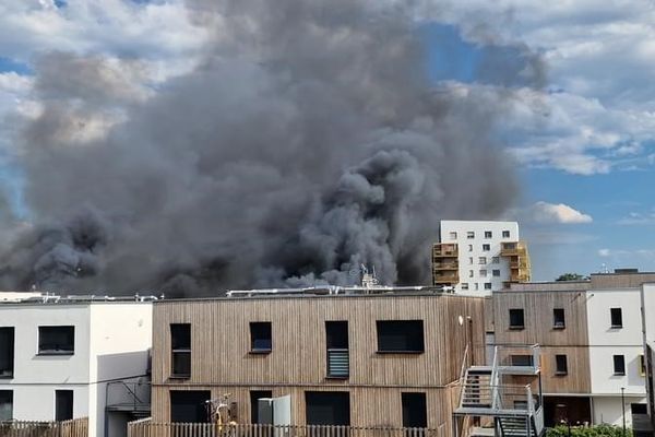 Un incendie s'est déclaré en fin d'après-midi dans l'écoquartier d'Ostwald.