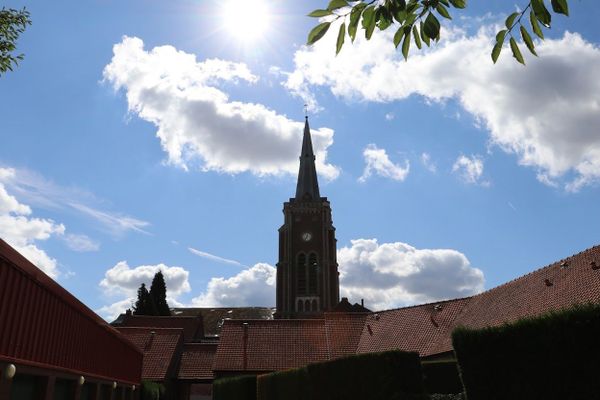 Le temps sera très ensoleillé à l’est et à l’ouest des Hauts-de-France ce mercredi 21 juillet, mais le ciel sera plus partagé au centre et quelques petites ondées sont possibles sur les Flandres. 