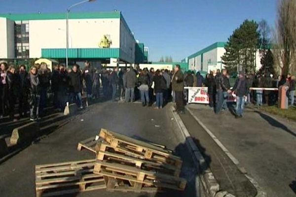 Le site de La Martinoire de La Redoute bloqué ce lundi matin par des salariés.