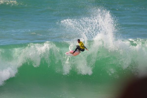 Maxime Huscenot a survolé la finale Open pour remporter une deuxième victoire à Biarritz après celle de 2012