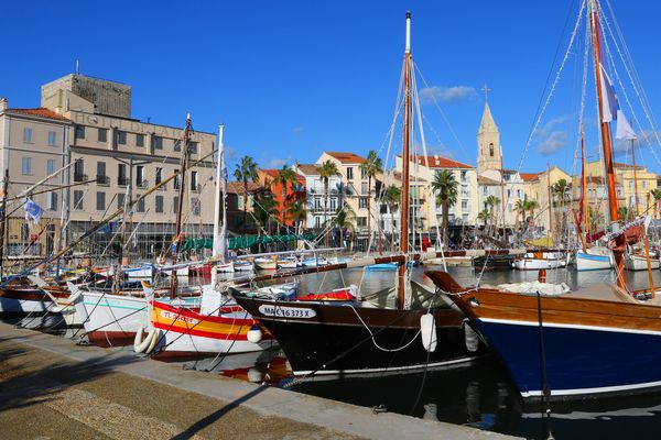 Le port de Sanary-sur-mer, dans le Var.