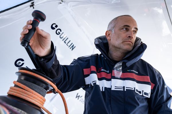 Le skippeur Fabrice Amedeo participe à la 10ème édition du Vendée Globe.