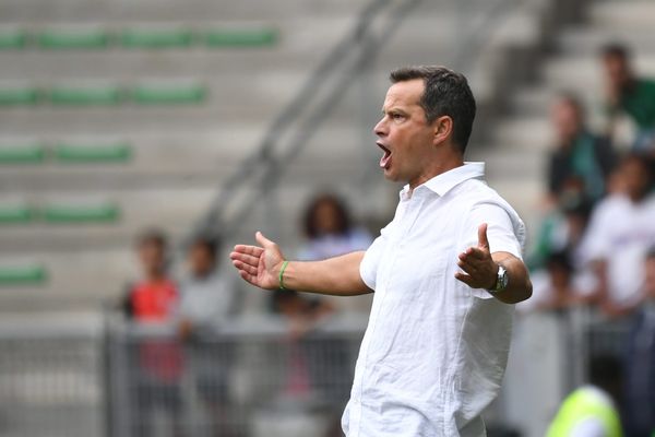 Vincent Hognon devient le nouvel entraîneur du VAFC et succède à Ahmed Kantari.