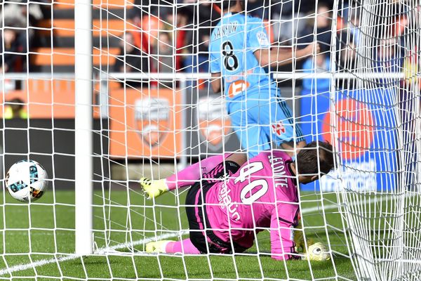 Le gardien lorientais pendant le match contre Marseille en mars 2017