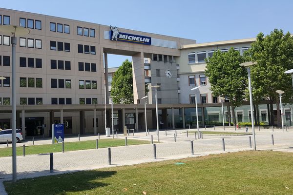 Michelin Supprime 1500 Emplois En France Dont 970 Postes A Clermont Ferrand