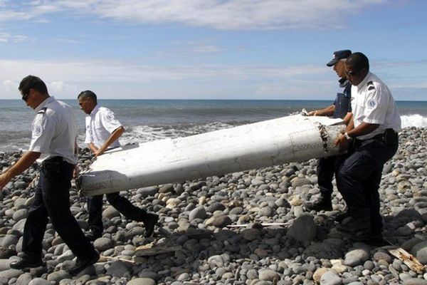 La découvert d'un débris d'avion de Boeing 777 en juillet 2015 à la Réunion