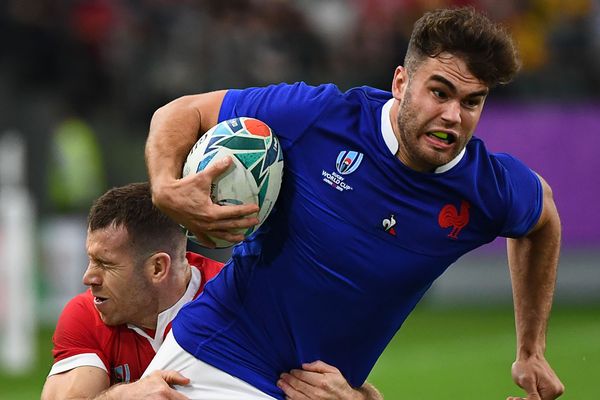 Lundi 25 novembre, le joueur de l’ASM Clermont Auvergne Damian Penaud a été élu meilleur international français de l’année, lors de la Nuit du rugby. 