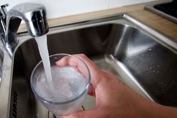 L'eau du robinet à Caylus et Mouillac peut de nouveau être consommée à partir de ce vendredi 4 août.