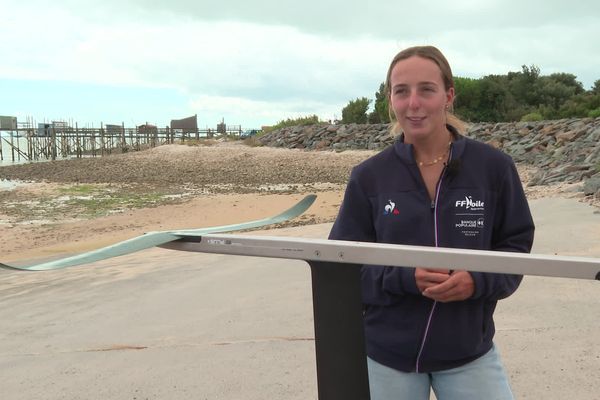 Manon Pianazza, championne du monde 2023 de planche à voile IQFoil