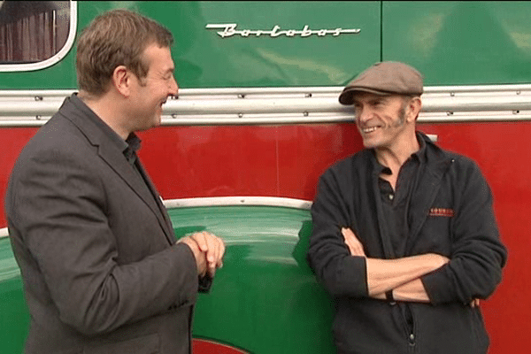 Jacques Perrotte et Bartabas, créateur de la compagnie de théâtre équestre Zingaro, à Caen