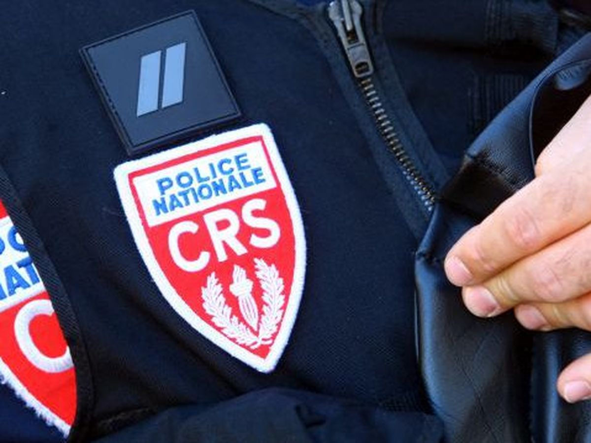 Trois Crs De Grenoble Sauvent Un Nourrisson A Paris