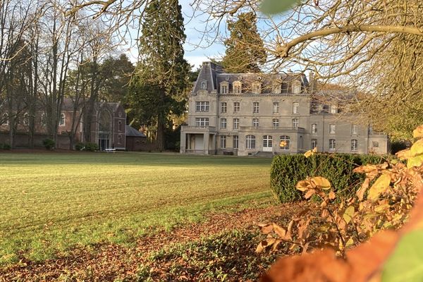 Le château de Morainvillers dans l'Oise construit en 1890 bénéficiera bientôt d'importants travaux de restauration.