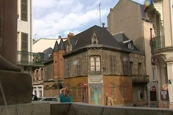 La maison natale d'Albert Londres à Vichy dépérit après 20 ans sans travaux.