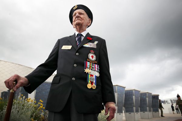 vétéran Canadien, Dick Brown, 95 ans