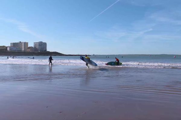 Sur la plage de Pontaillac, à Royan, le week-end de la glisse à fait son grand retour, 3 ans après sa dernière édition.