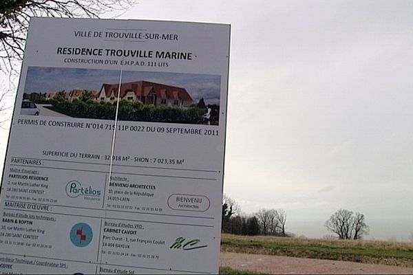 La maison de retraite pour personnes âgées dépendantes (EPAD) devait être construite sur la colline d'Hennequeville, sur les hauteurs de Trouville. Le permis de construire vient d'être annulé.