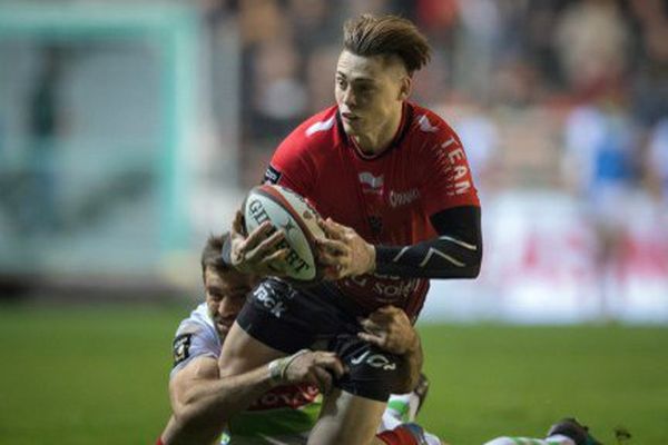 Toulon a réussi à prendre le dessus à la 26e minute de jeu grâce à un essai de son ailier australien James O'Connor (8-3).
