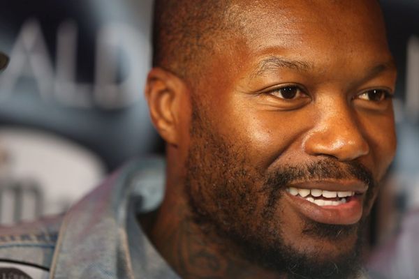 Djibril Cissé, ex star de l’AJ Auxerre, intégre l'équipe de commentateurs et experts de RMC Sport