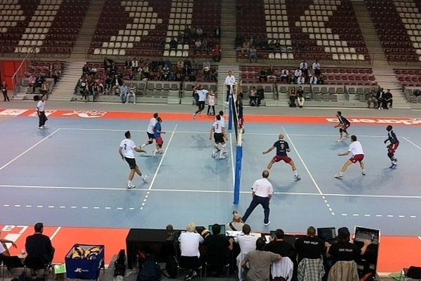 L'ALCM jouait son match de gala vendredi 14 septembre au Kindarena.