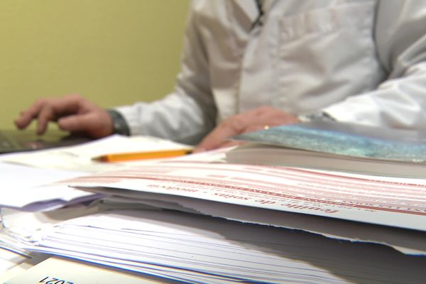 Les médecins libéraux en grève depuis le 26 décembre en France.