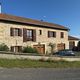 C'est près de cette maison à Saint-Geneys-près-Saint-Paulien, en Haute-Loire, qu'un homme a tué son voisin avant de se suicider.