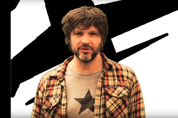 Bertrand Cantat, Sanseverino et une dizaine d'autres artistes se mobilisent contre le projet d'aéroport de NDDL 